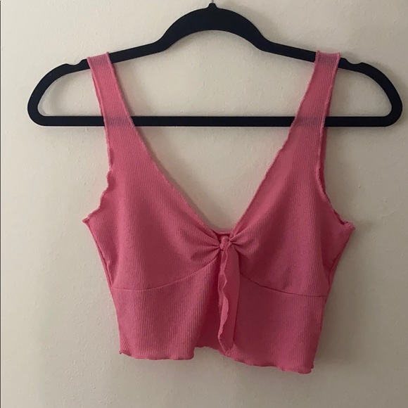 Cropped Hot Top - Picture 2 of 3